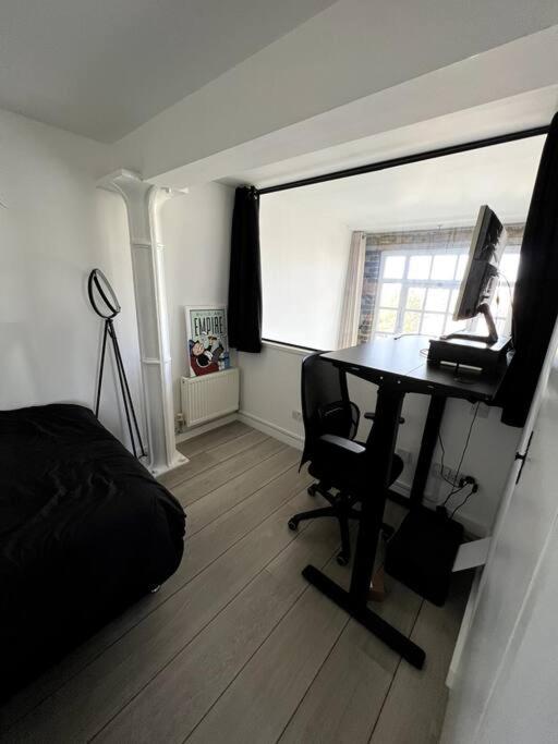 Luxury Artistic 2 Bedroom W/Balcony-Great Location Central לונדון מראה חיצוני תמונה